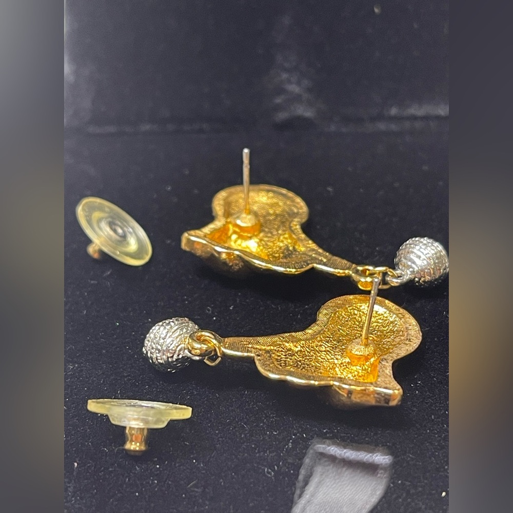 Avon Frolicking Feline Gold Cat and Silver Yarn Earrings - Picture 2 of 4